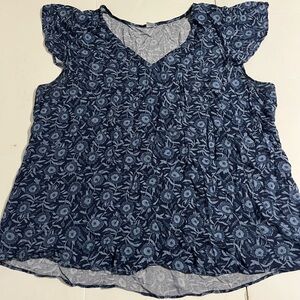 Women’s x-large Old Navy Feminine Floral Summer Floaty Top Blue Cottage